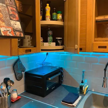 L Cosy Apartament